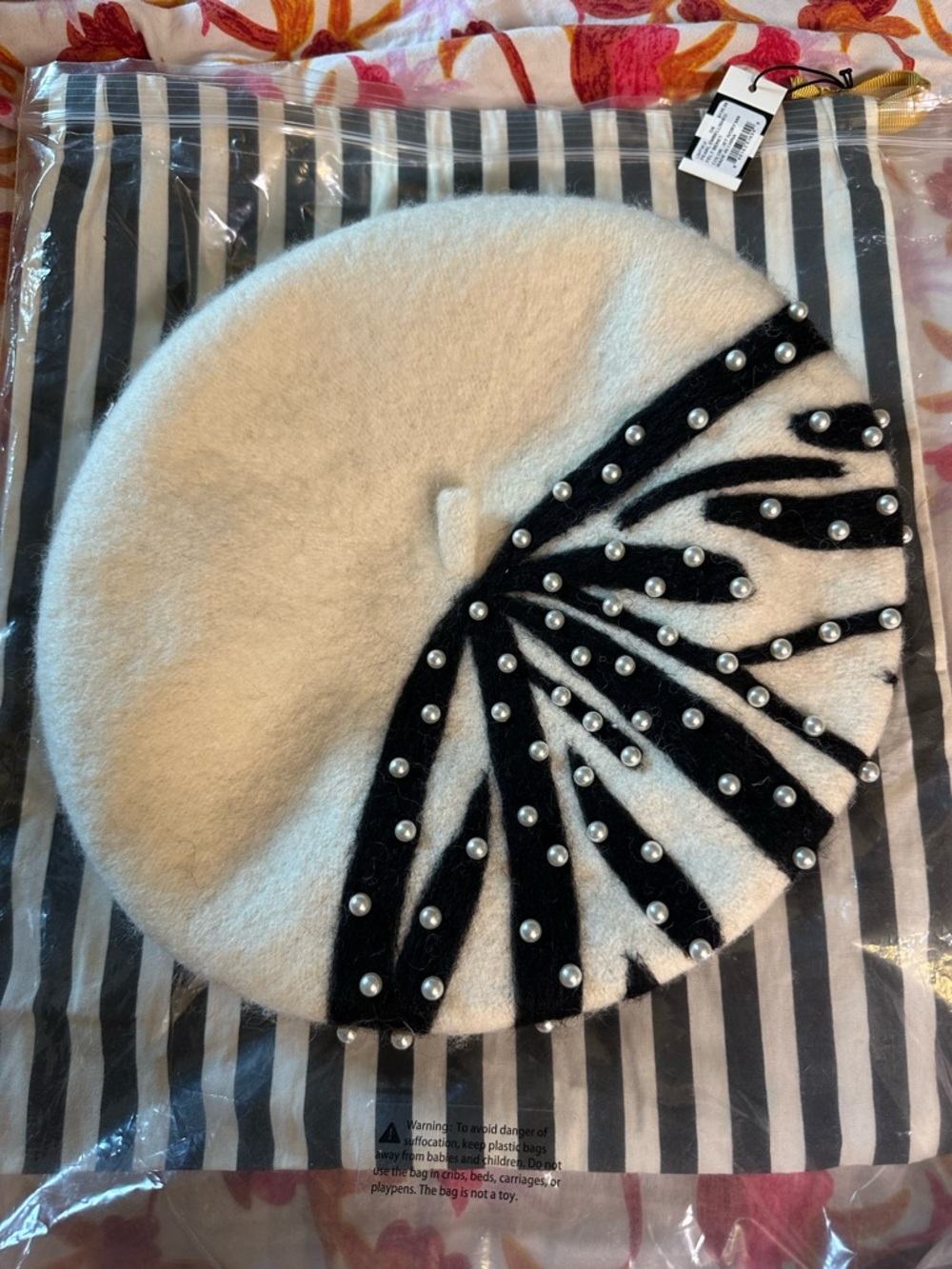 LELE SADOUGHI NWT Pearl Embellished Felt Beret